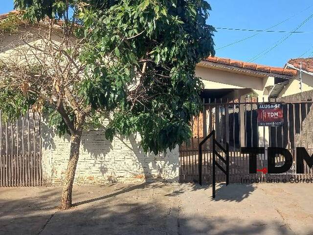 Casa para Locação em Barra do Bugres - 1