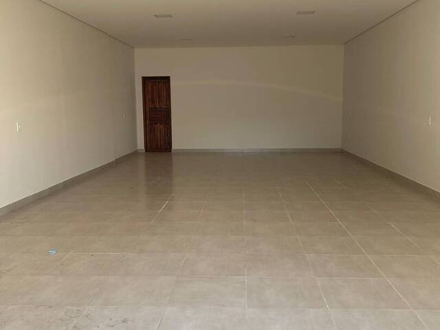 Sala para Locação em Barra do Bugres - 2
