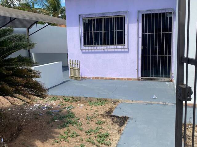 Casa para Venda em Barra do Bugres - 4