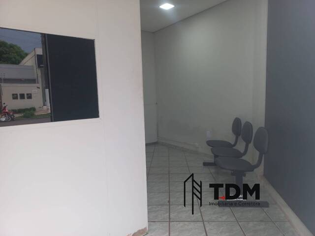 Sala para Locação em Barra do Bugres - 2