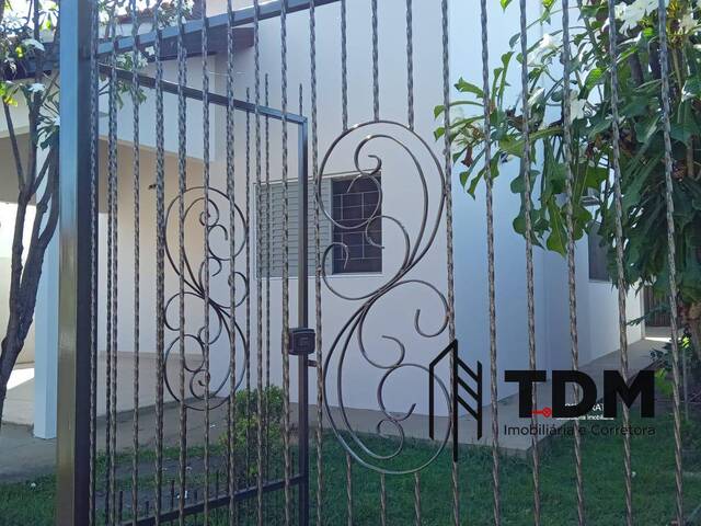 Casa para Locação em Barra do Bugres - 3